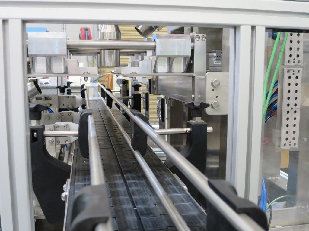 Automated conveyor and product transfer detail